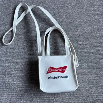 한정판 Wasted Youth Budweiser 콜라보 숄더백