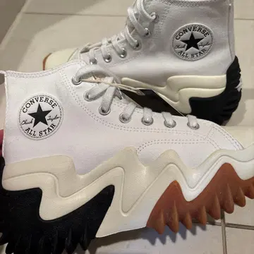 택 포함 새상품 Converse 런스타 모션 화이트
