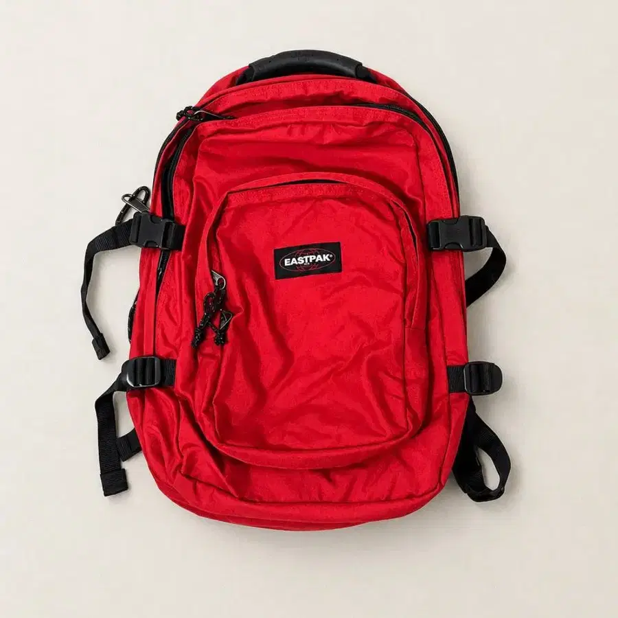 Eastpak 이스트팩 레드 백팩