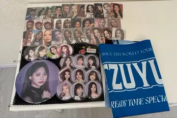TWICE 쯔위 굿즈 묶음 판매