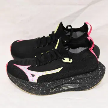 MIZUNO NEO VISTA 23.0cm