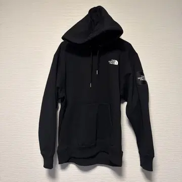 THE NORTH FACE의 블랙 풀오버 후드티