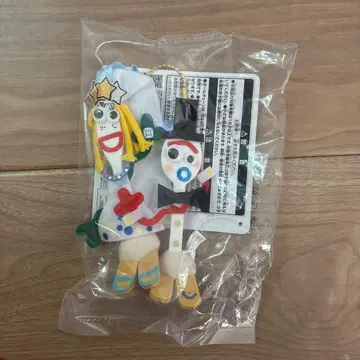 제일복권 토이스토리5 C상 봉제 인형 마스코트 포키 카렌