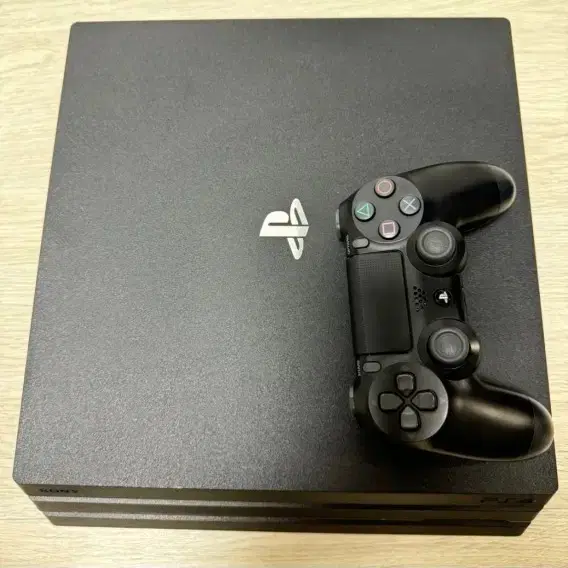플스4 프로 1tb 판매합니다