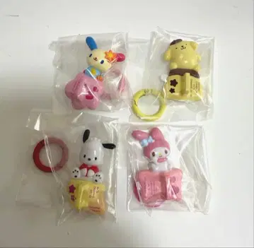 산리오 가챠가챠 키링 행거 4종