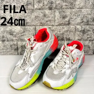 [새상품급] FILA 스니커즈 화이트 그라데이션 컬러 24cm