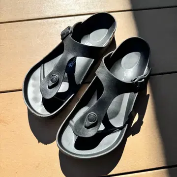 BIRKENSTOCK 기제 샌들 블랙 39 사이즈
