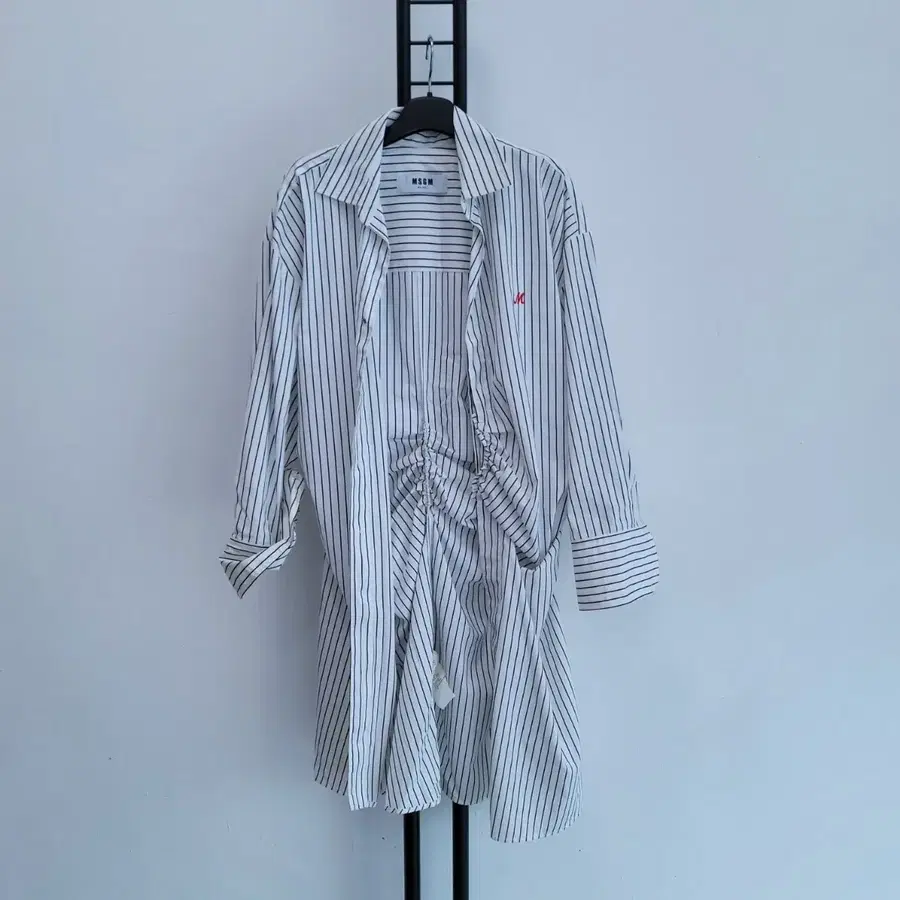 정품 엠에스쥐엠 MSGM 스트라이프 셔츠 원피스
