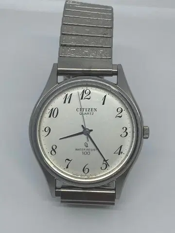 CITIZEN QUARTZ 남성용 손목시계 100m 방수