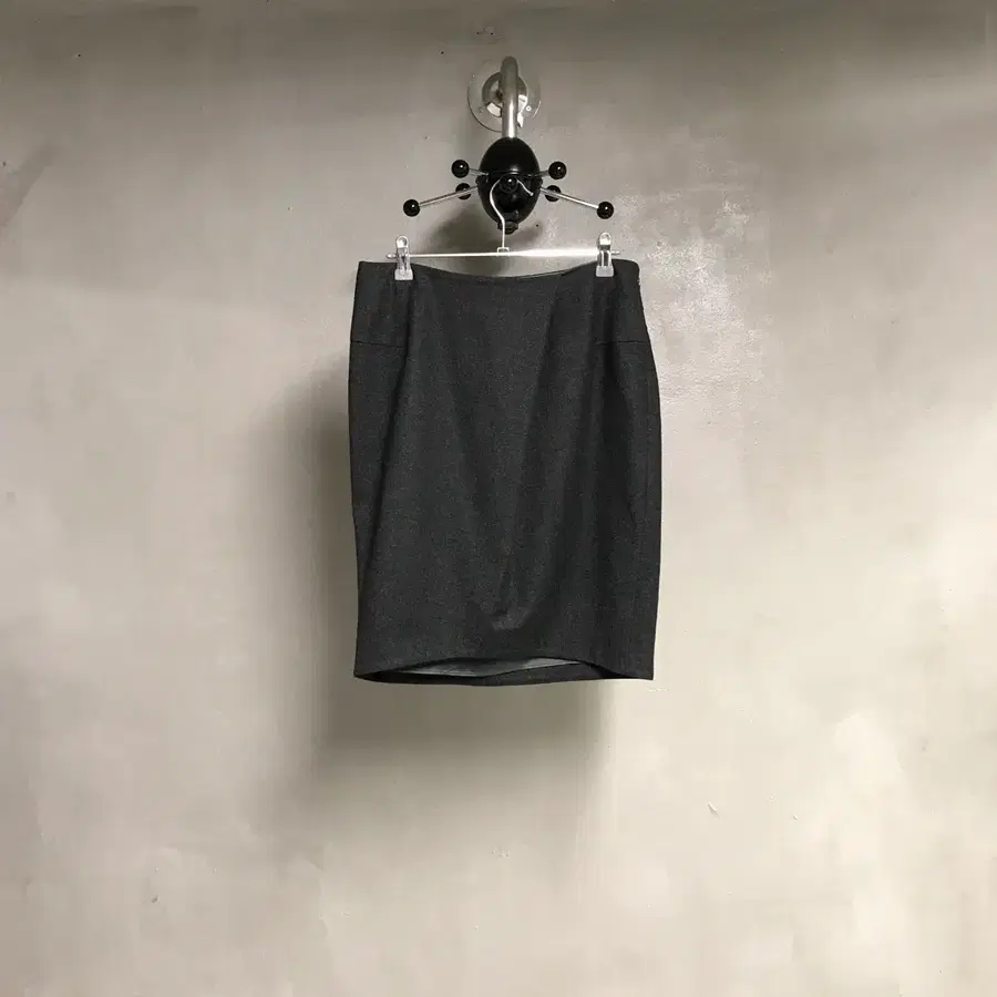 질샌더 그레이 스커트 36(W)