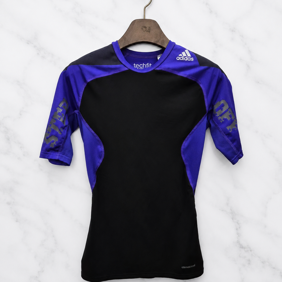 100,L) adidas 아디다스 techfit 반팔티셔츠!~ 달라붙는핏