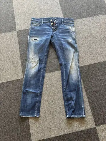 DSQUARED2 데미지 가공 데님 팬츠