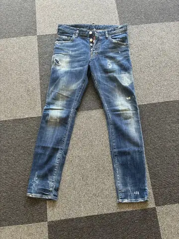 DSQUARED2 데미지 가공 데님 팬츠