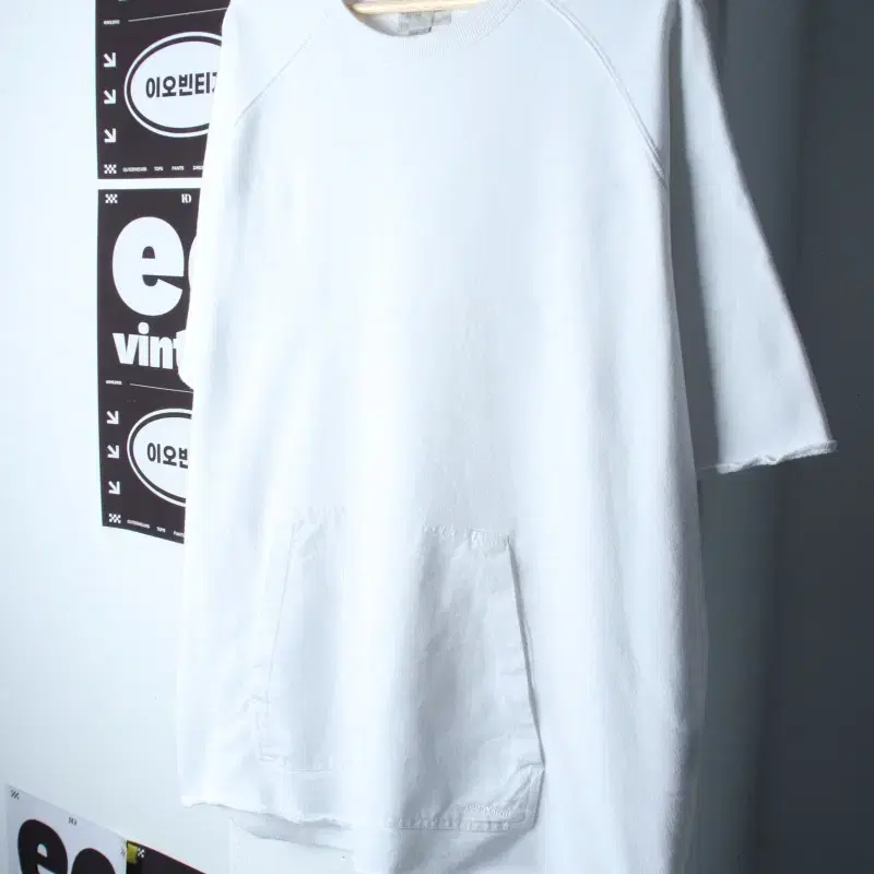 (L-2XL) 그라미치 반팔 티셔츠 빅사이즈 포켓 스웻 화이트-H3483