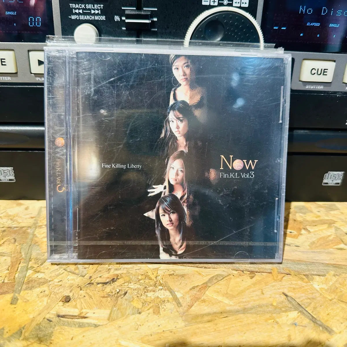핑클 (Fin.K.L) 3집 - Now 미개봉 오리지널 CD 판매합니다.