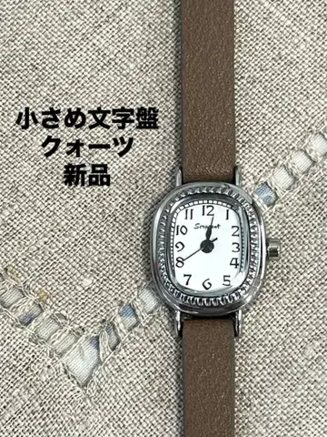 작고 귀여운 여성용 쿼츠 손목시계 새상품 매장 재고