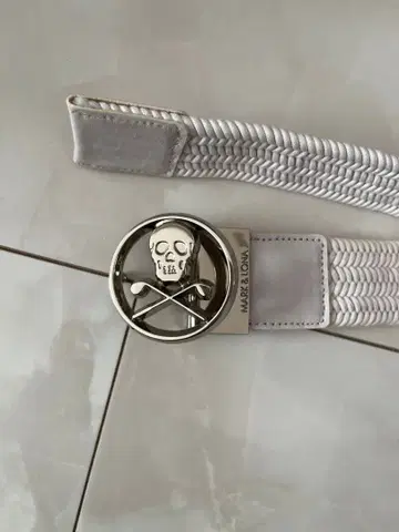 MARK&LONA 메쉬 벨트 화이트 스컬 버클