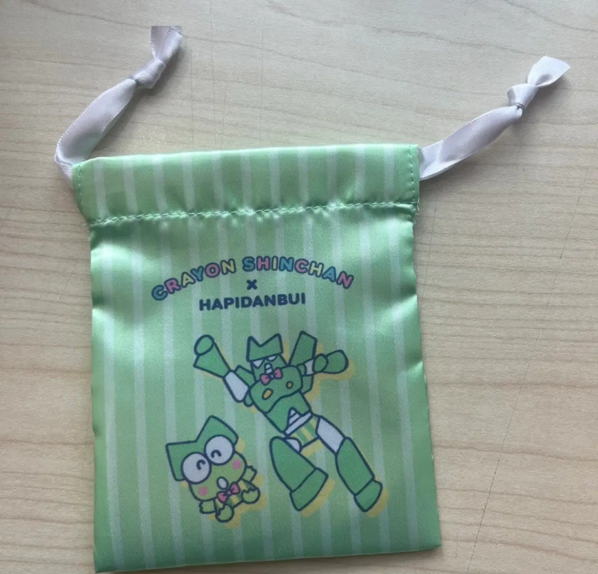짱구x해피단부이 콜라보 파우치 (케로피)