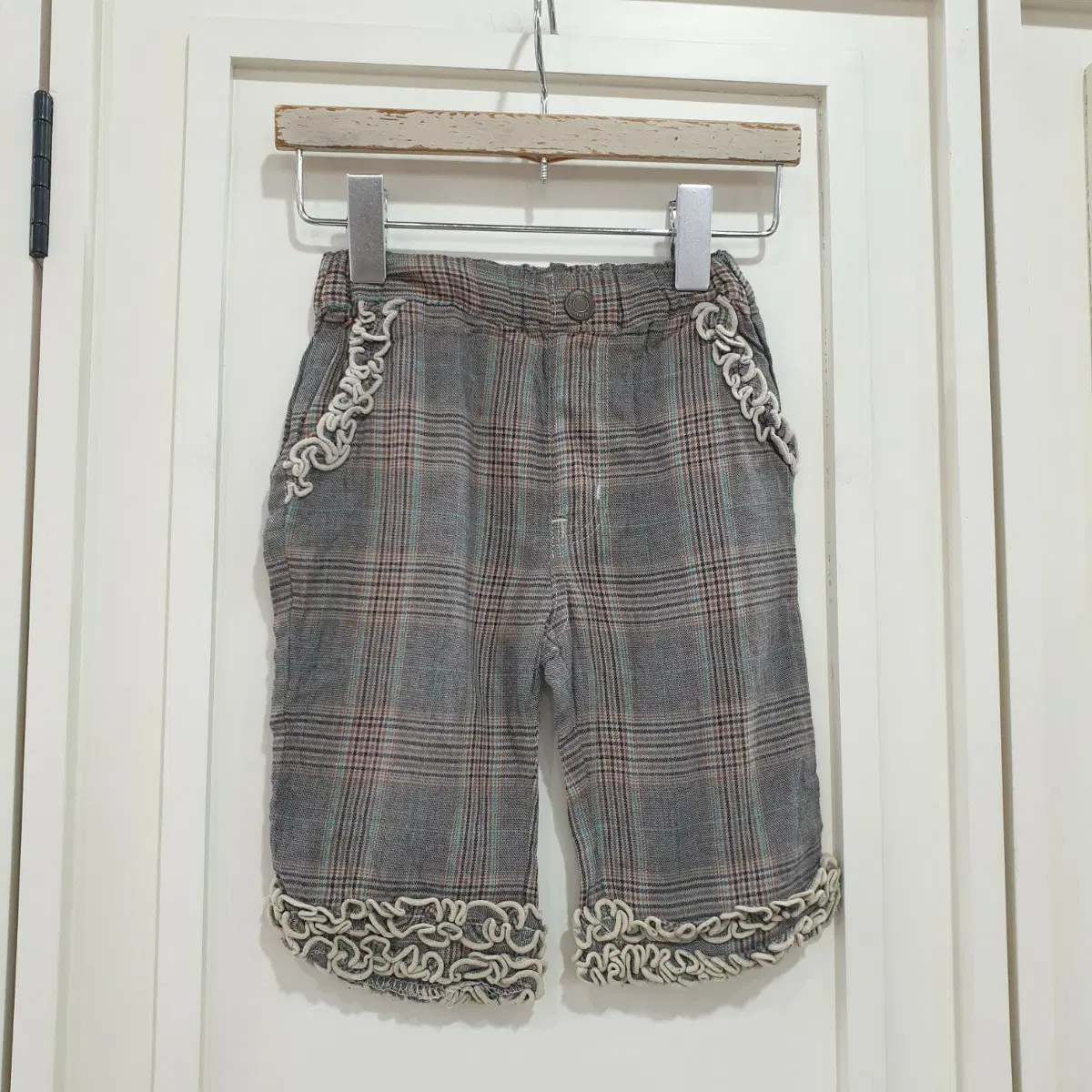 80 체크무늬 프릴 반바지