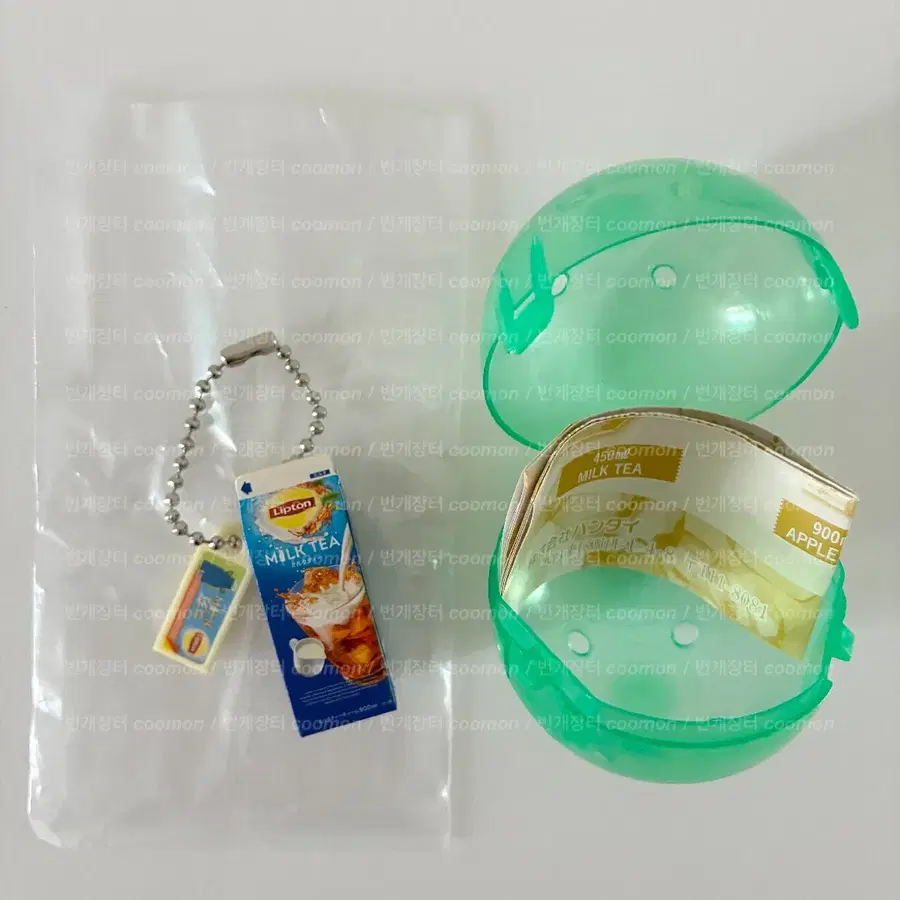 립톤 미니어처 키링 가챠(밀크티 900ml)
