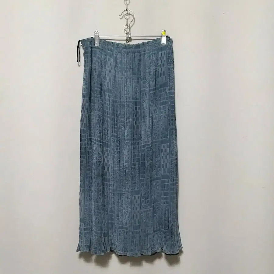 라173 플리츠스커트