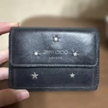JIMMY CHOO 3단 폴더형 지갑 스타 스터드 블랙