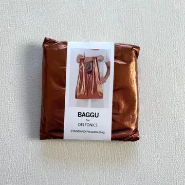 새상품 완판템 BAGGU x DELFONICS 스탠다드 메탈릭 앰버