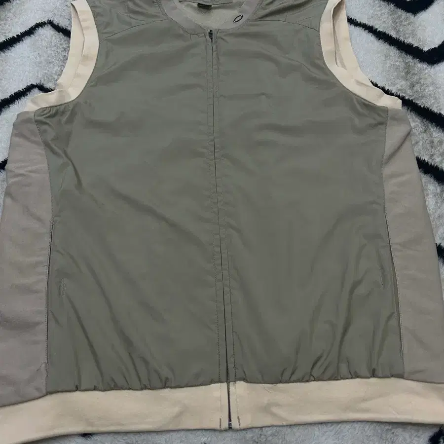 [XL]오클리 90s 폴리 베스트