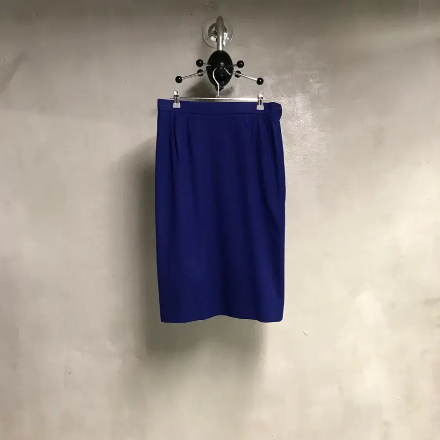 YSL 입생로랑 블루 스커트 42(W)