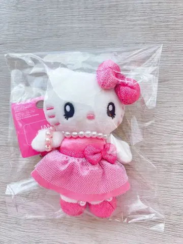 USJ 한정판 헬로키티 봉제 인형 키체인