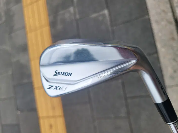 스릭슨 드라이빙 아이언 ZXiU 4번 23도 NEO NSPRO950 S