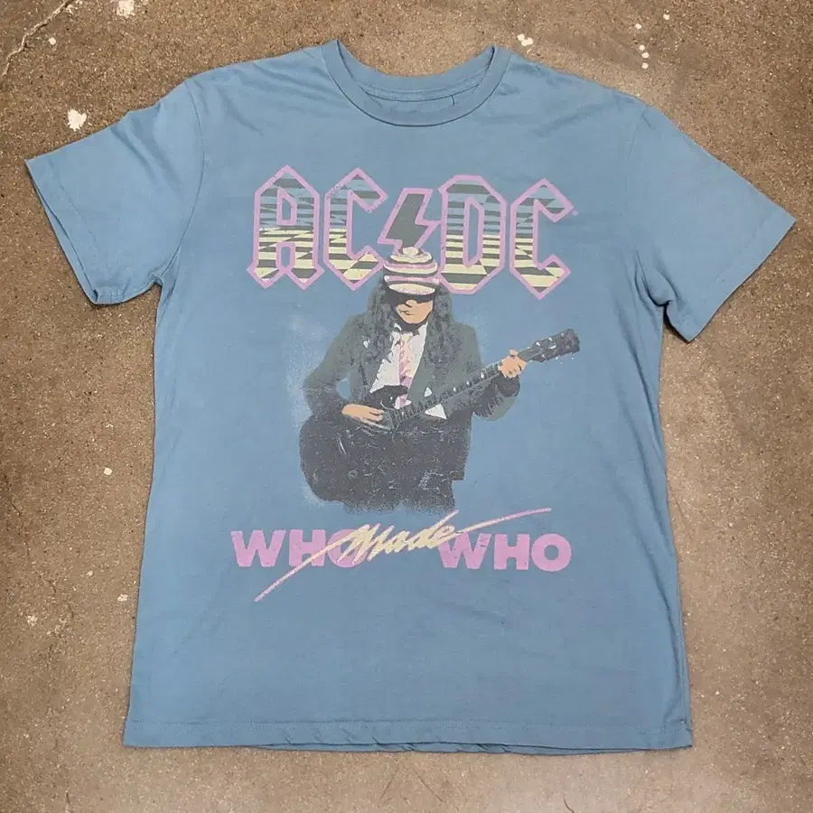 ACDC 밴드 프린팅 반팔 티셔츠