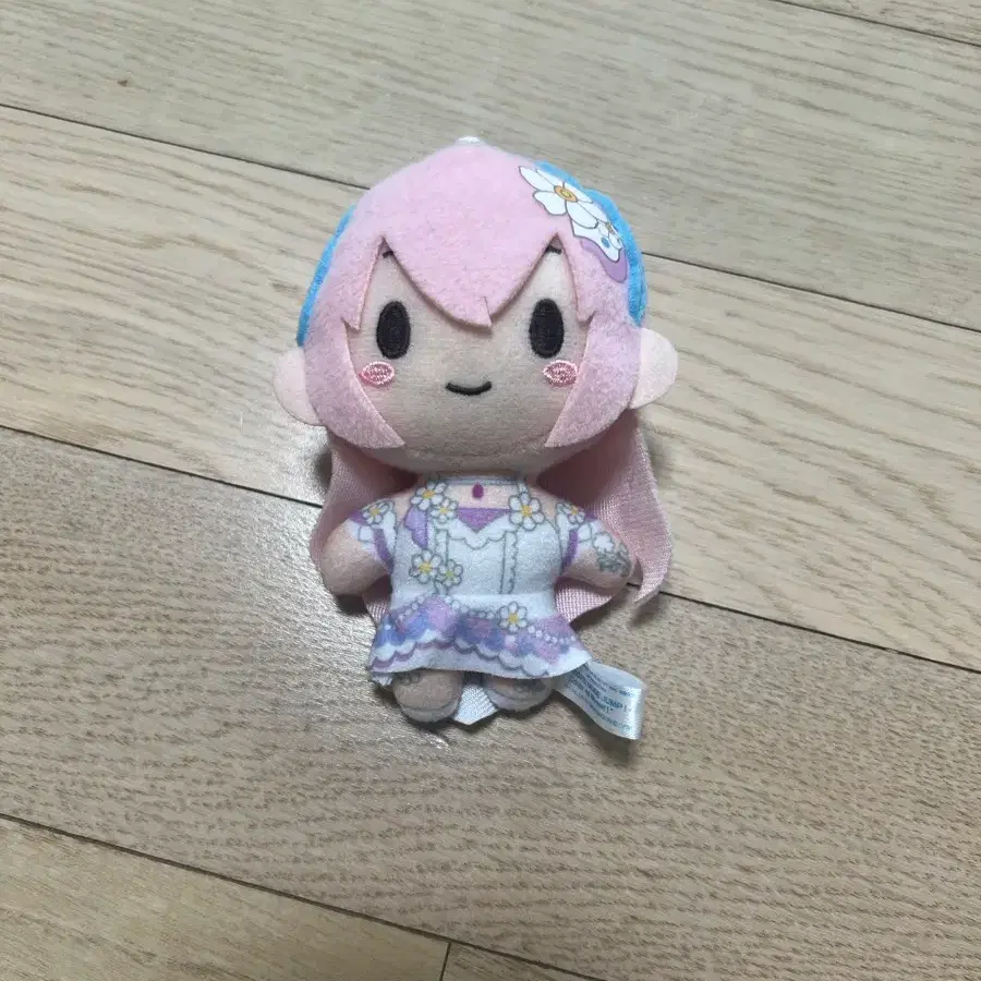 프로젝트 세카이 보컬로이드 메구리네 루카 누이