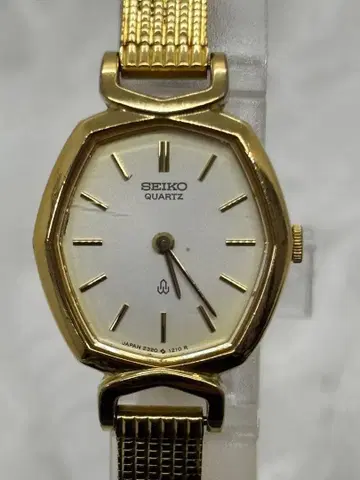 작동 SEIKO QUARTZ 2320-5680 손목시계 골드 컬러 고급