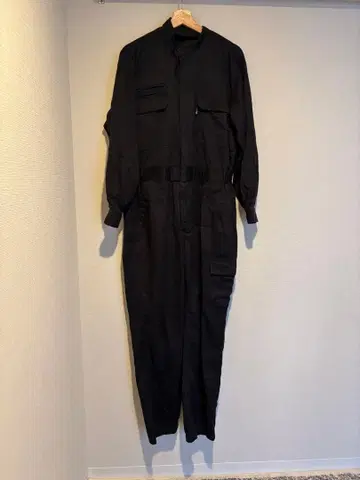 점프 수트 블랙