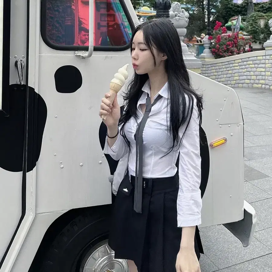 [정가7만 새상품] 카인다미 골반볼륨업 플리츠 치마바지_ 골반뽕 스커트