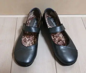 SKECHERS 스케쳐스 스트랩 펌프스 건메탈 23.5cm