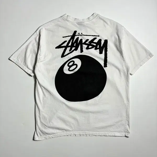 스투시 STUSSY 8볼 그래픽 화이트 코튼 반팔 티셔츠 R2475