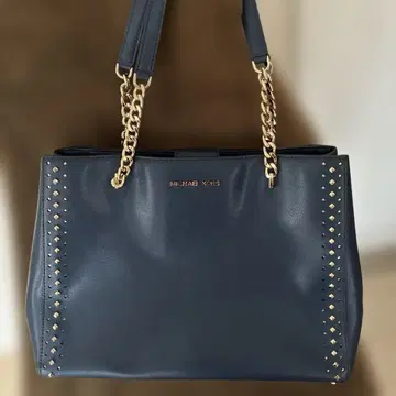 MICHAEL KORS 스터드 장식 토트백 네이비
