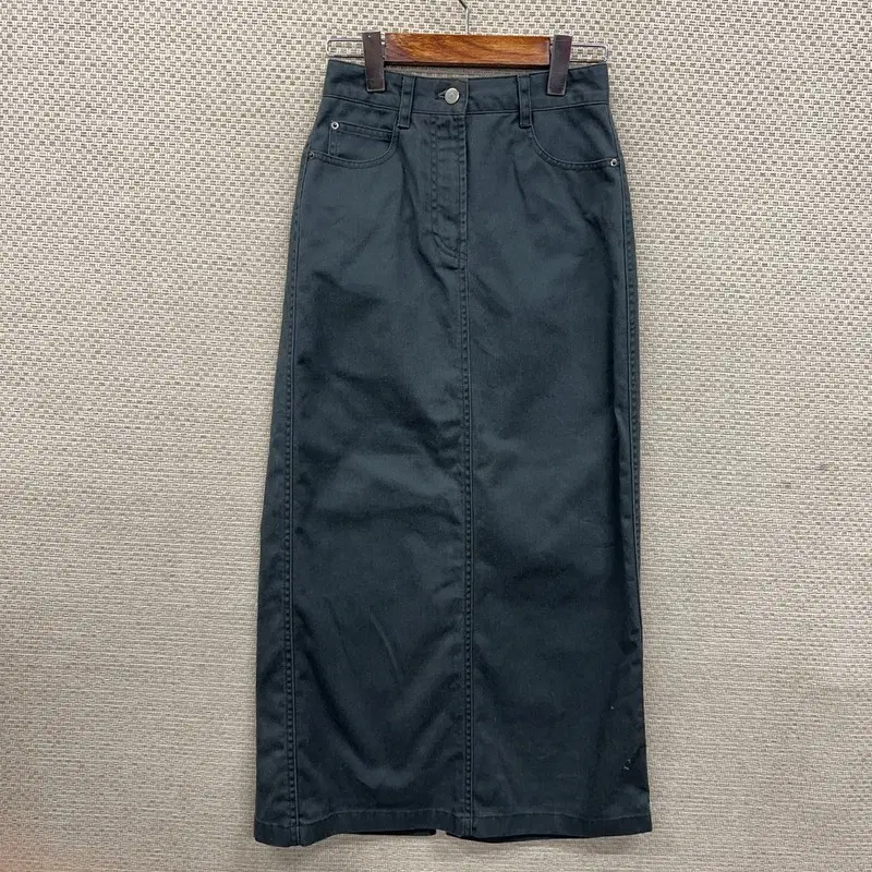 무신사스탠다드 롱스커트 XS D08268