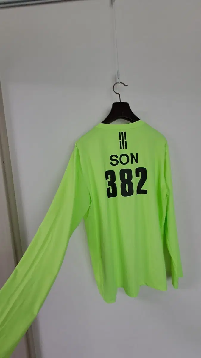 하이드로겐 SON 382 래쉬가드 L새옷