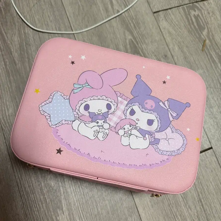 산리오 미니 캐리어 파우치