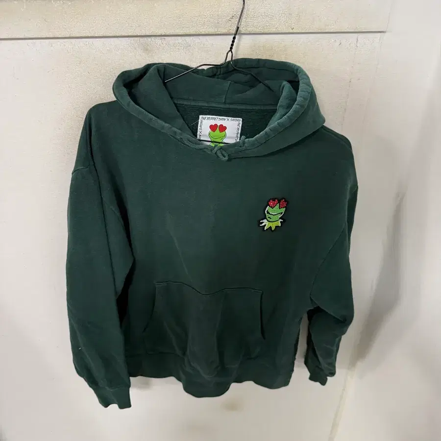 산드로 X 머펫쇼 후드