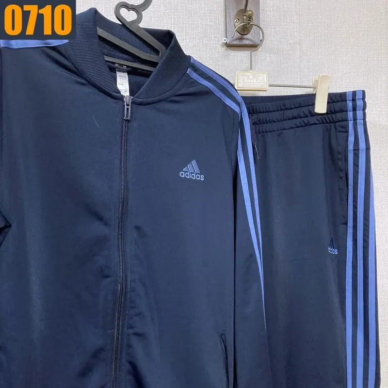 110 ADIDAS 아디다스 네이비 트레이닝 세트