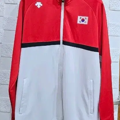 데상트 국가대표 져지 L