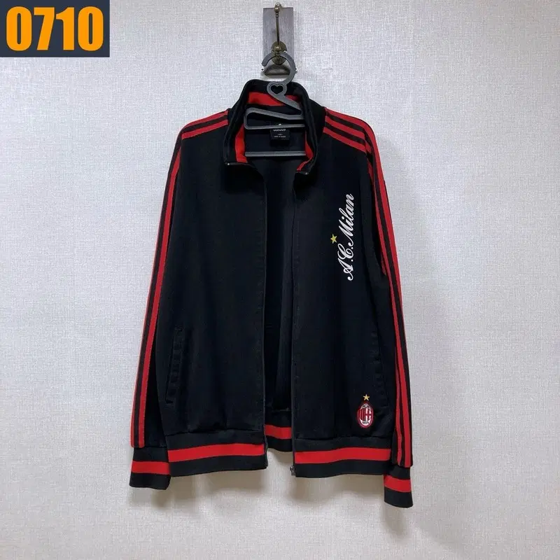 105 ADIDAS 아디다스 첼시 집업 (하자O)