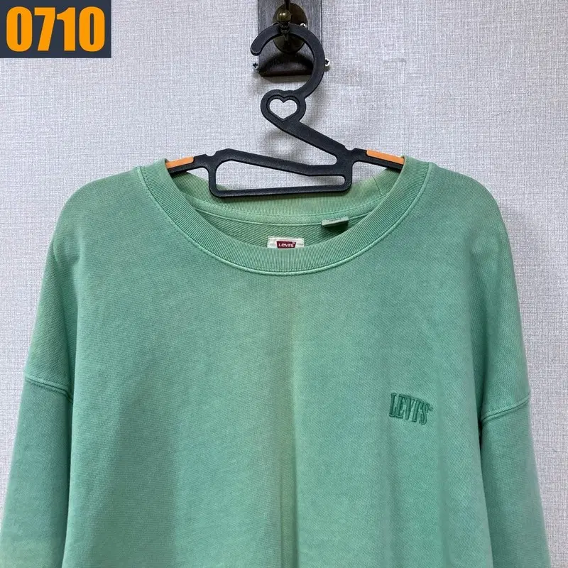 105 LEVI'S 리바이스 민트색 맨투맨