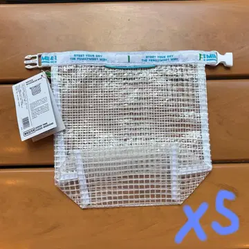 FAMIMA PARK AZABUDAI 아자부다이 한정판 롤탑 파우치 XS