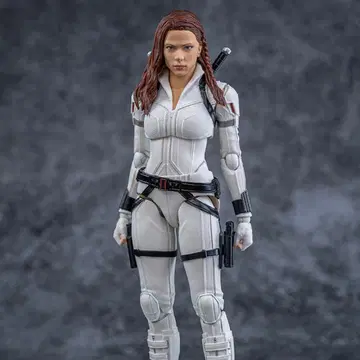 [ 미개봉 ] 블랙 위도우/스노우 수트 [ S.H.Figuarts ]
