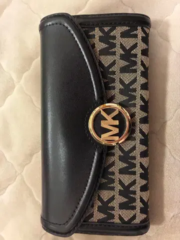 최종 가격 인하 MICHAEL KORS 장지갑